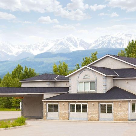 Hotel Super 8 By Wyndham Golden Exterior foto